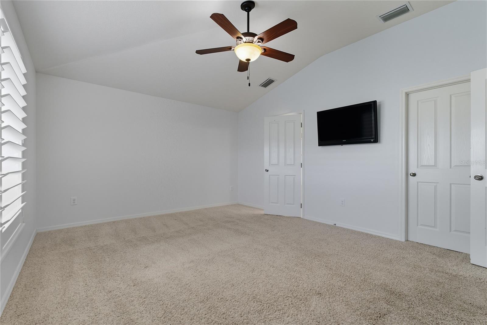 Image 22 of 59 For 12410 Loopback Drive