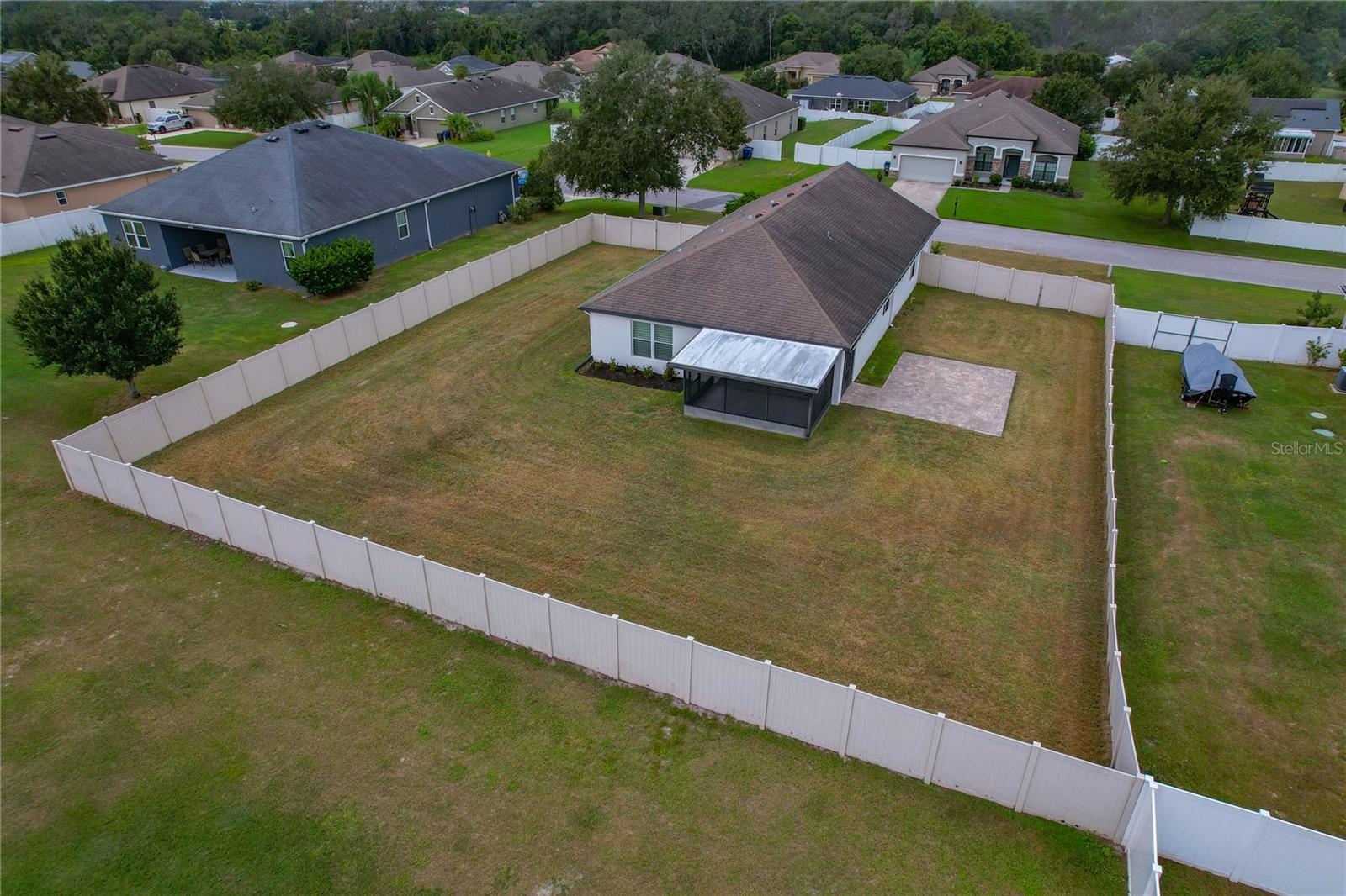 Image 49 of 59 For 12410 Loopback Drive