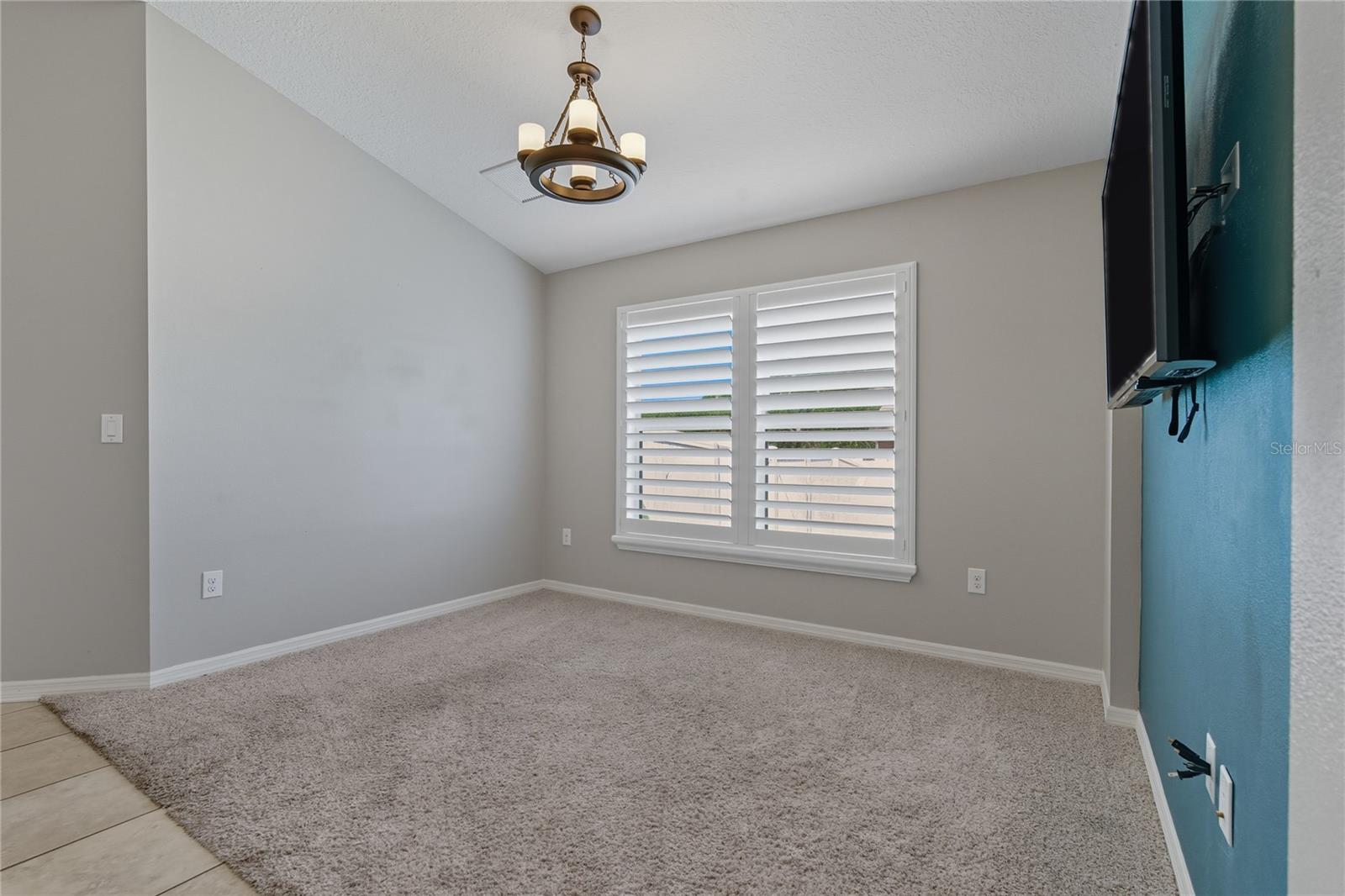 Image 8 of 59 For 12410 Loopback Drive