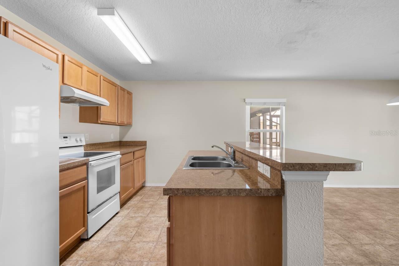 Image 11 of 26 For 11632 Tangle Stone Drive