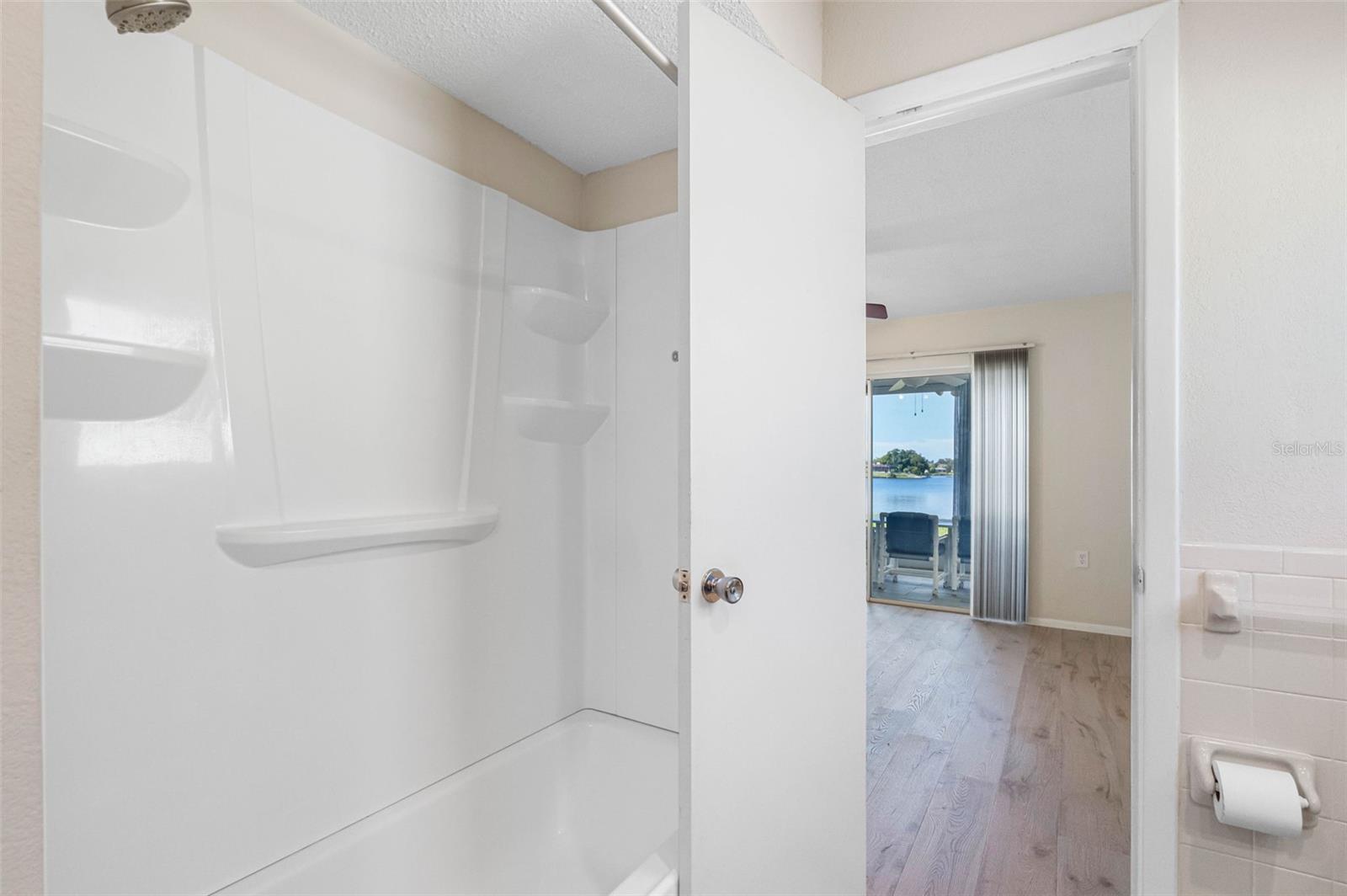 Image 27 of 43 For 9541 Towanda Lane