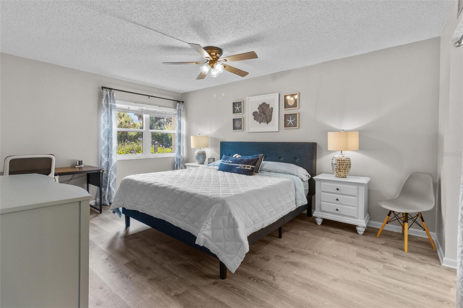 Image 16 of 40 For 11945 143rd Street 7119