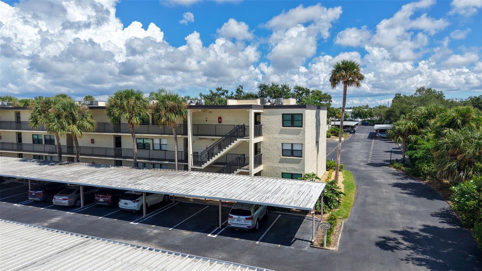 Image 35 of 40 For 11945 143rd Street 7119
