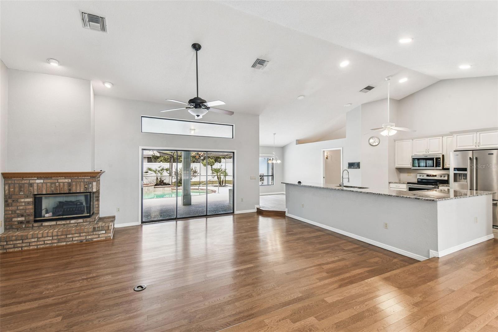 Image 11 of 91 For 3287 Deltona Boulevard