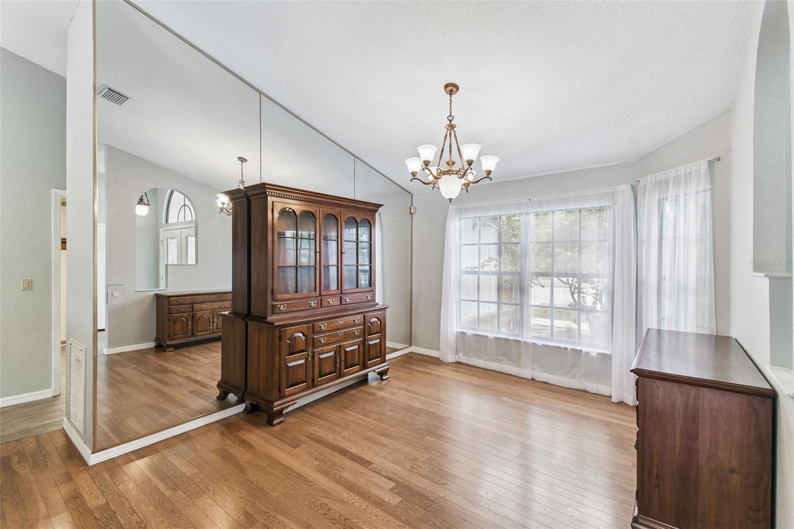 Image 14 of 91 For 3287 Deltona Boulevard