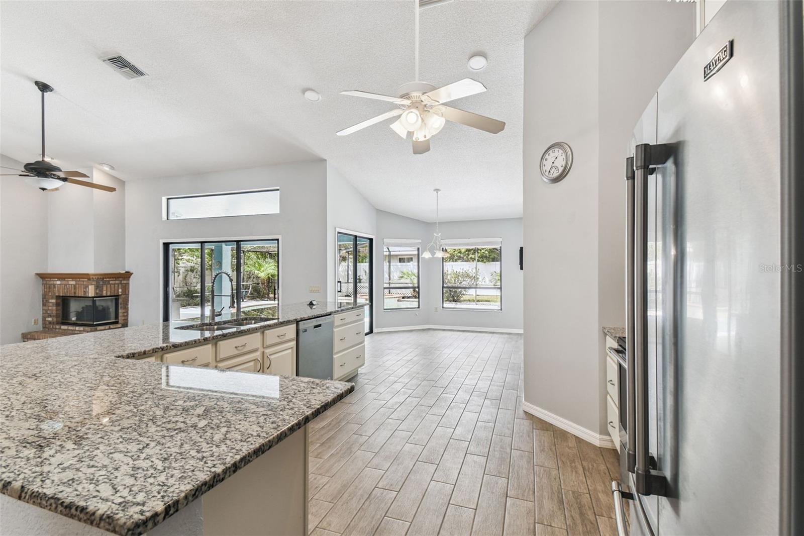 Image 24 of 91 For 3287 Deltona Boulevard
