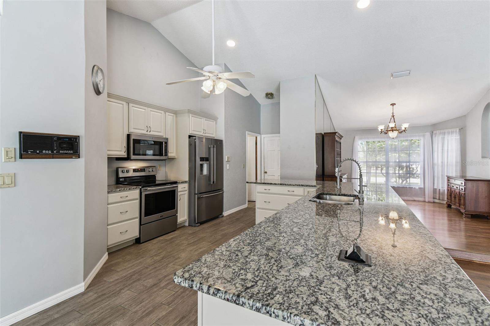 Image 29 of 91 For 3287 Deltona Boulevard