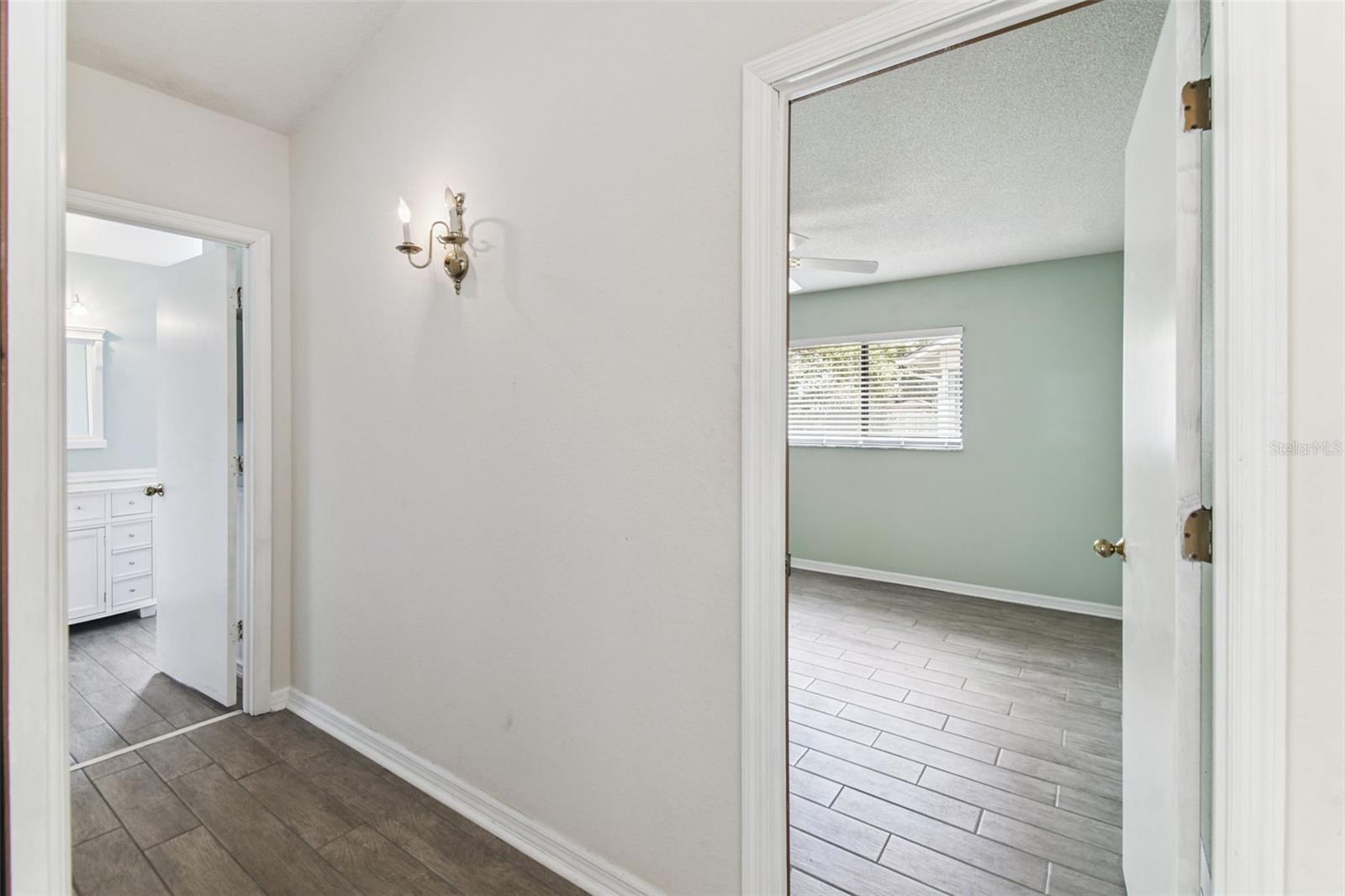 Image 33 of 91 For 3287 Deltona Boulevard