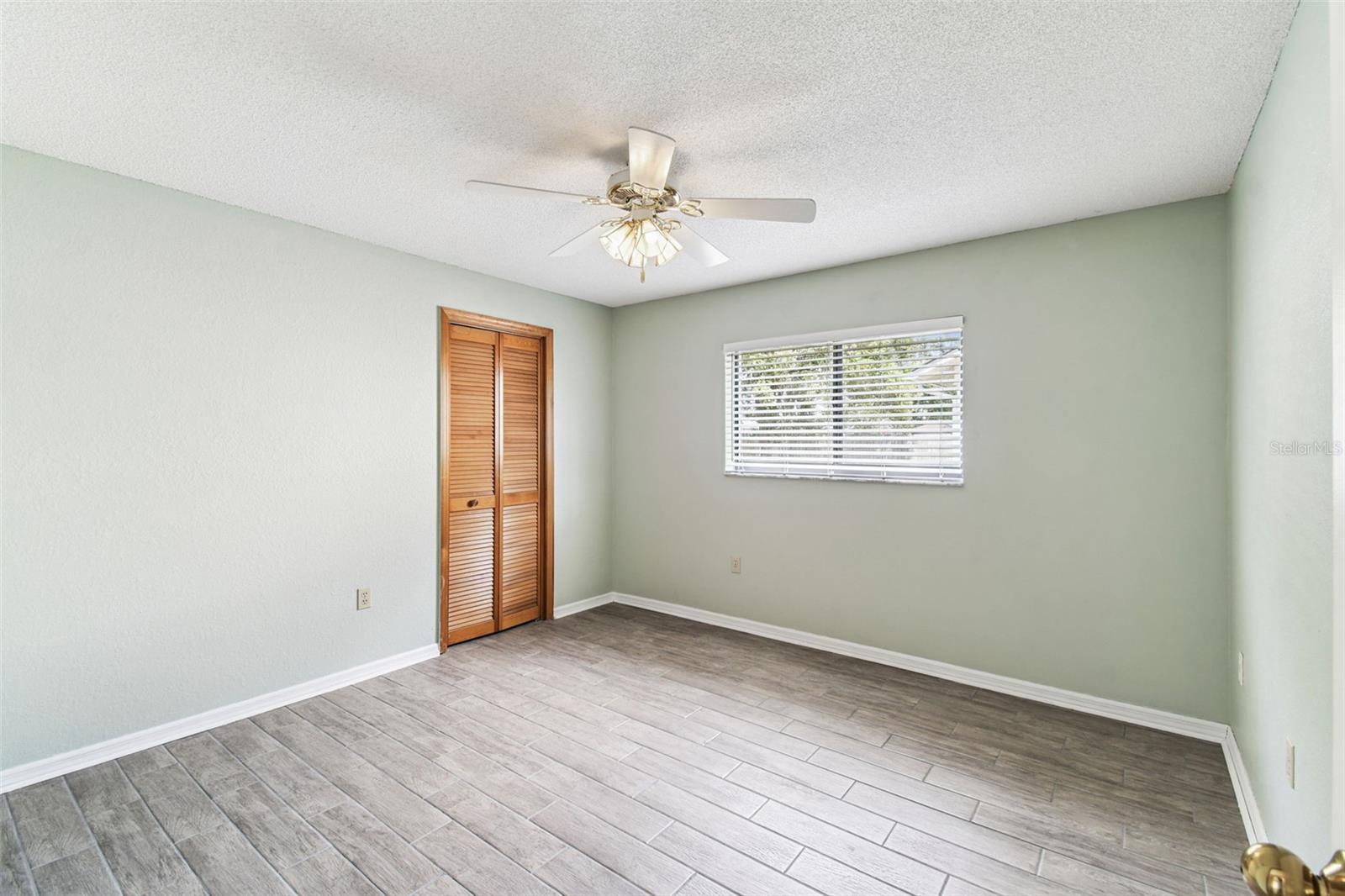 Image 34 of 91 For 3287 Deltona Boulevard
