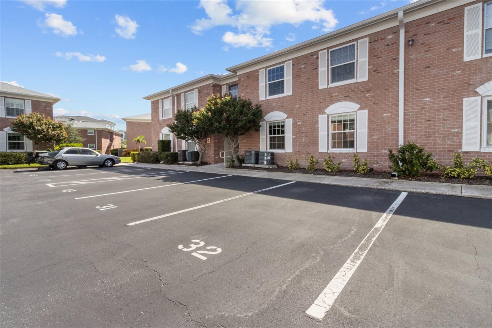 Details for 3970 37th Street S 14, ST PETERSBURG, FL 33711