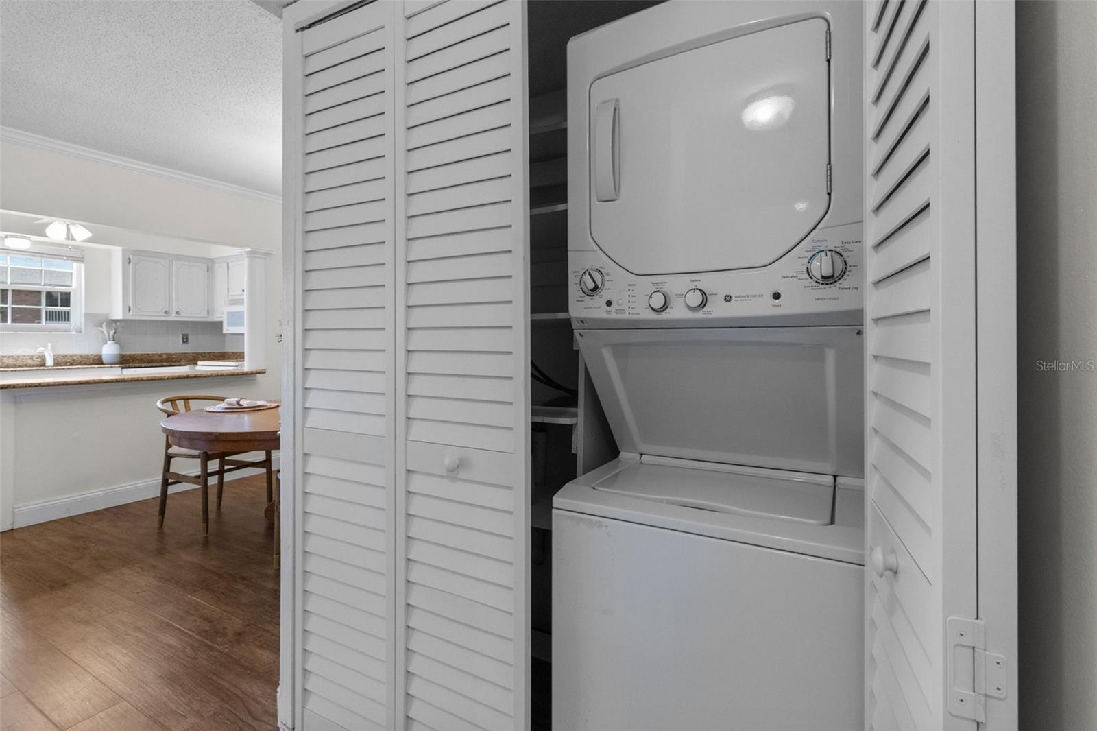 Image 12 of 44 For 3970 37th Street S 14