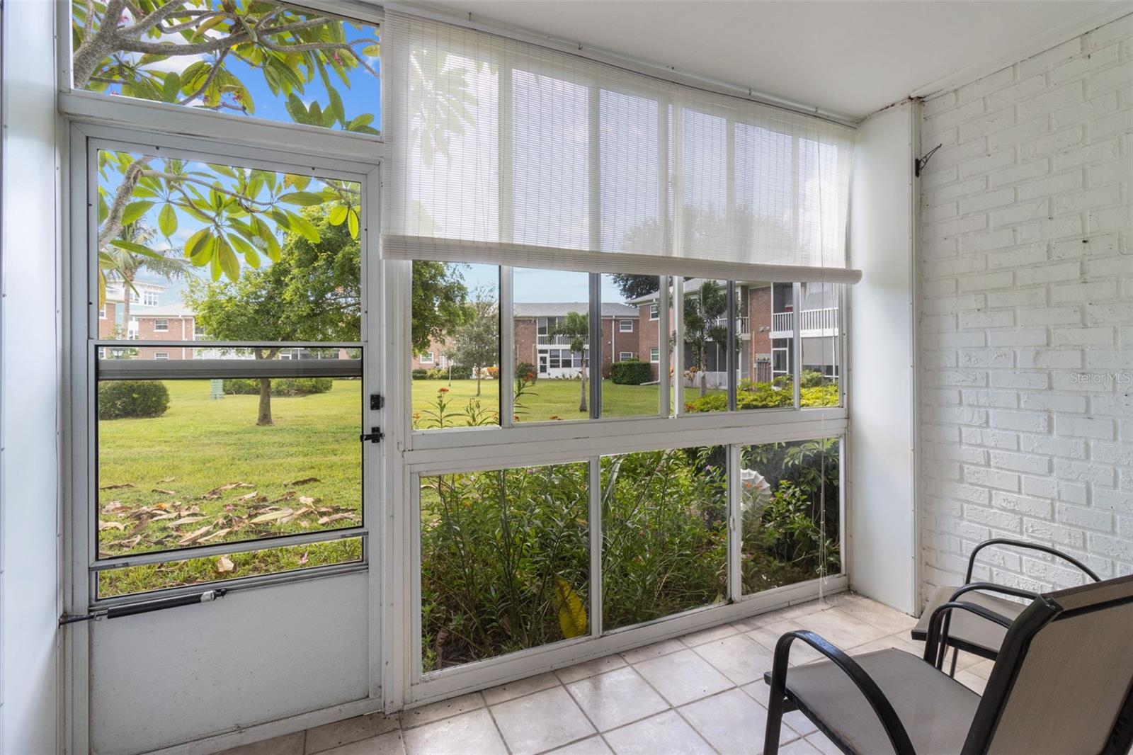 Image 22 of 44 For 3970 37th Street S 14
