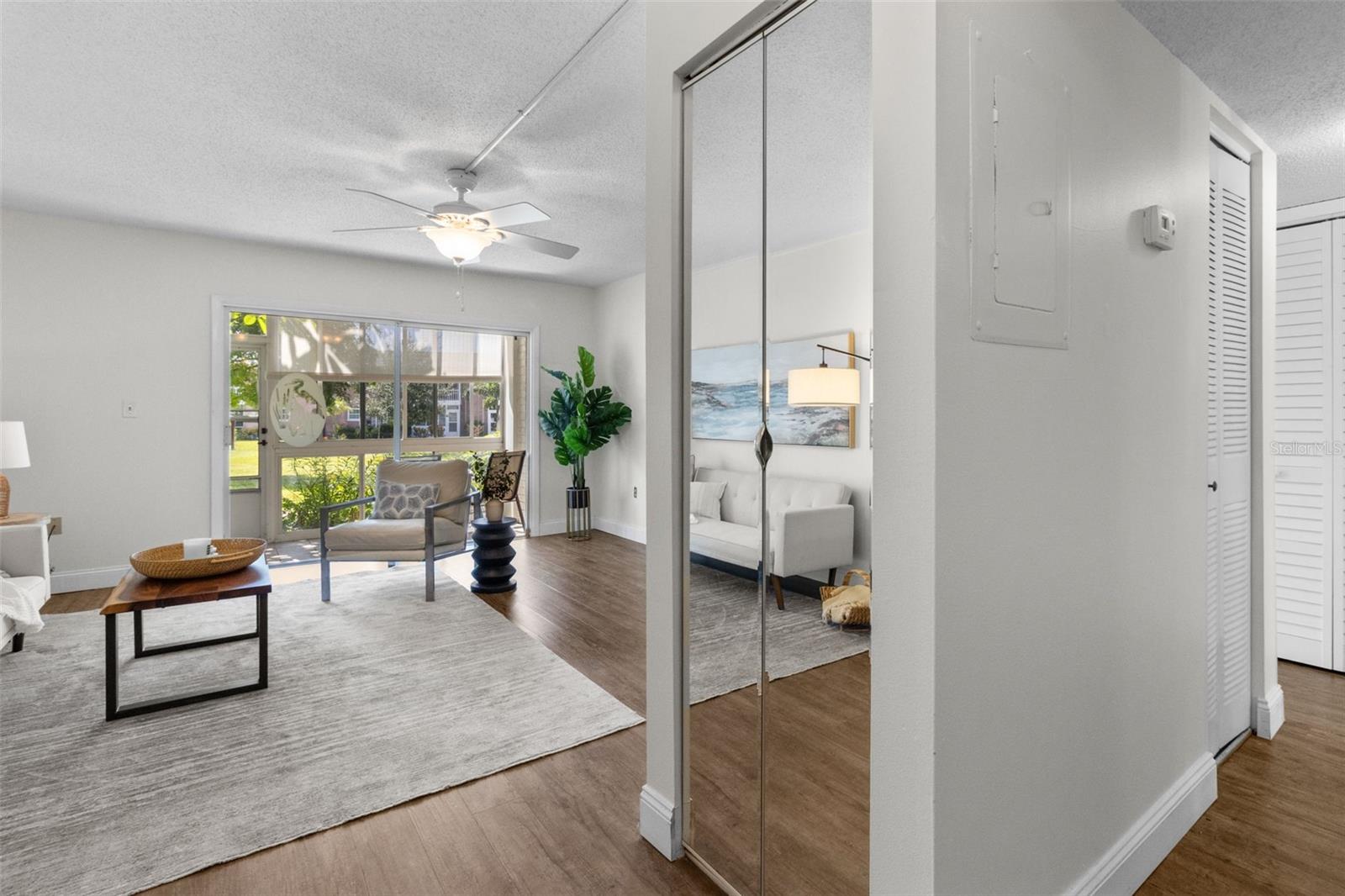 Image 3 of 44 For 3970 37th Street S 14