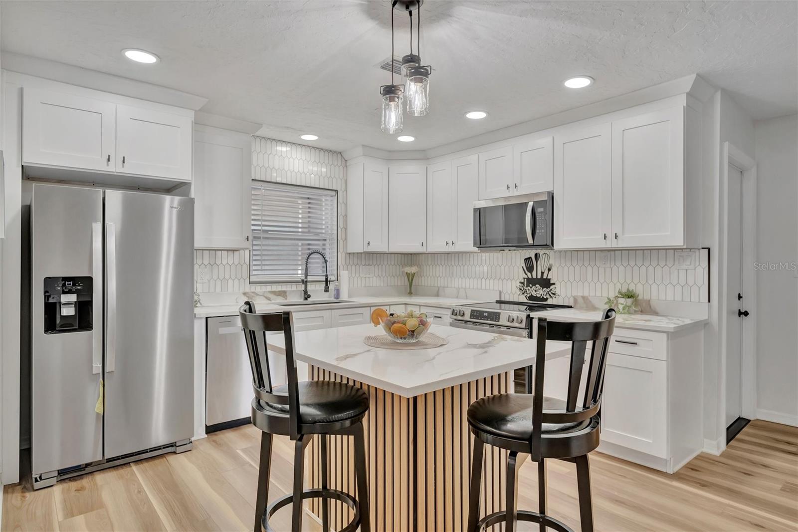 Image 10 of 59 For 6209 Flamingo Drive