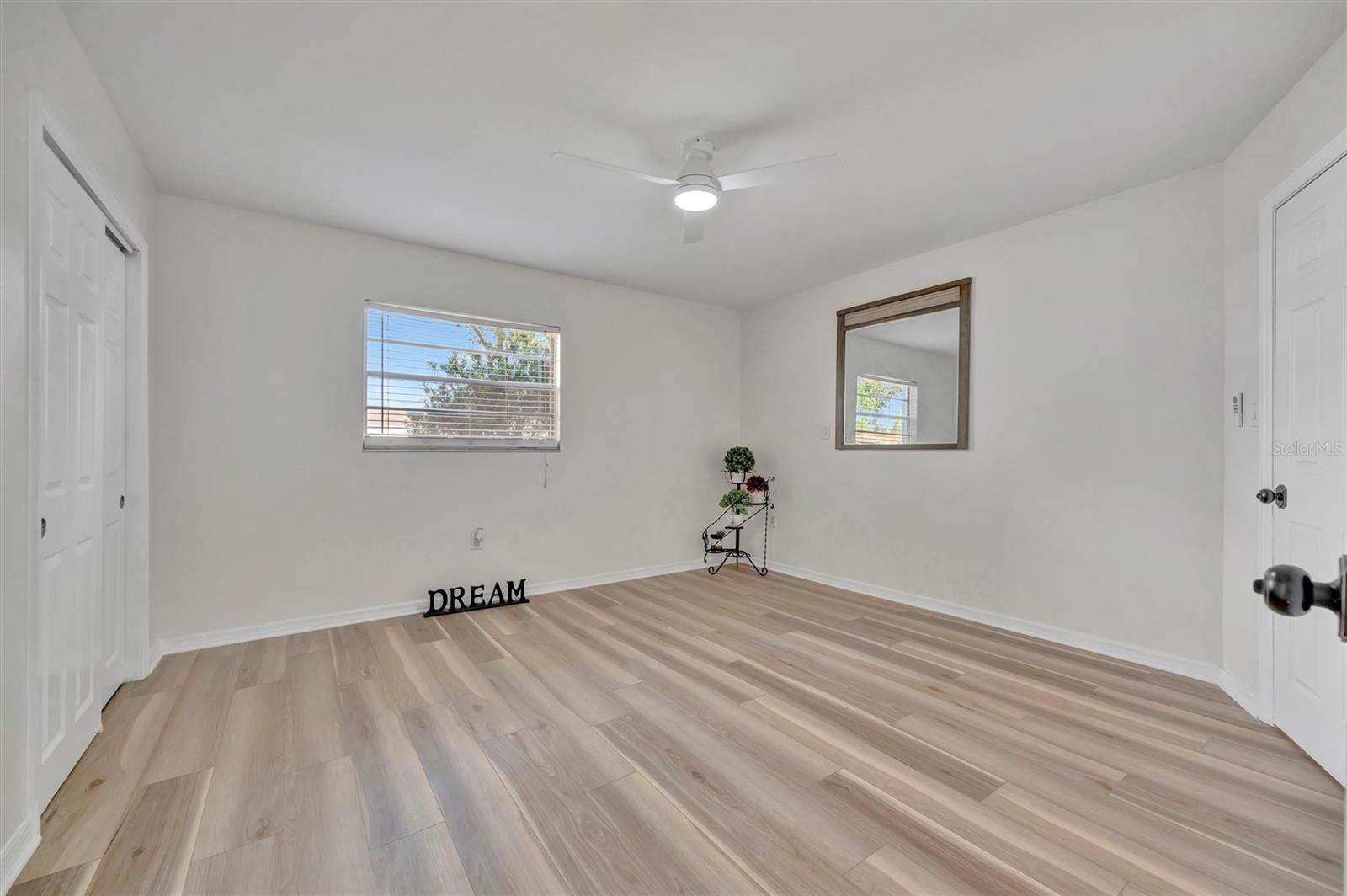 Image 20 of 59 For 6209 Flamingo Drive