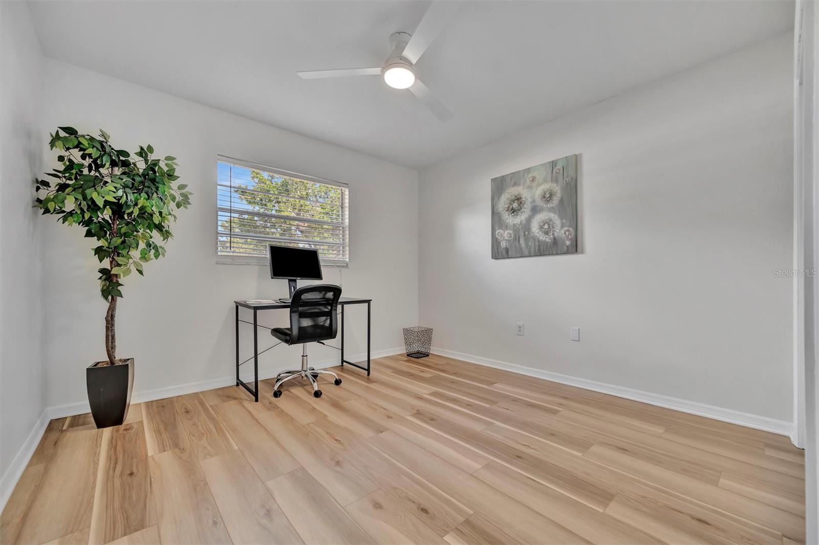 Image 28 of 59 For 6209 Flamingo Drive