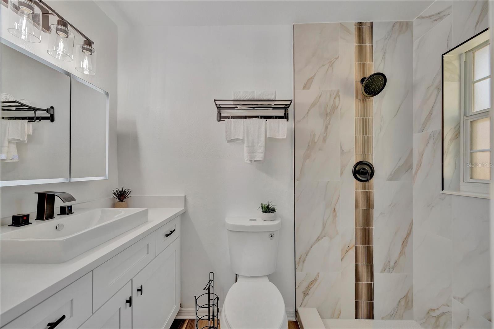 Image 29 of 59 For 6209 Flamingo Drive