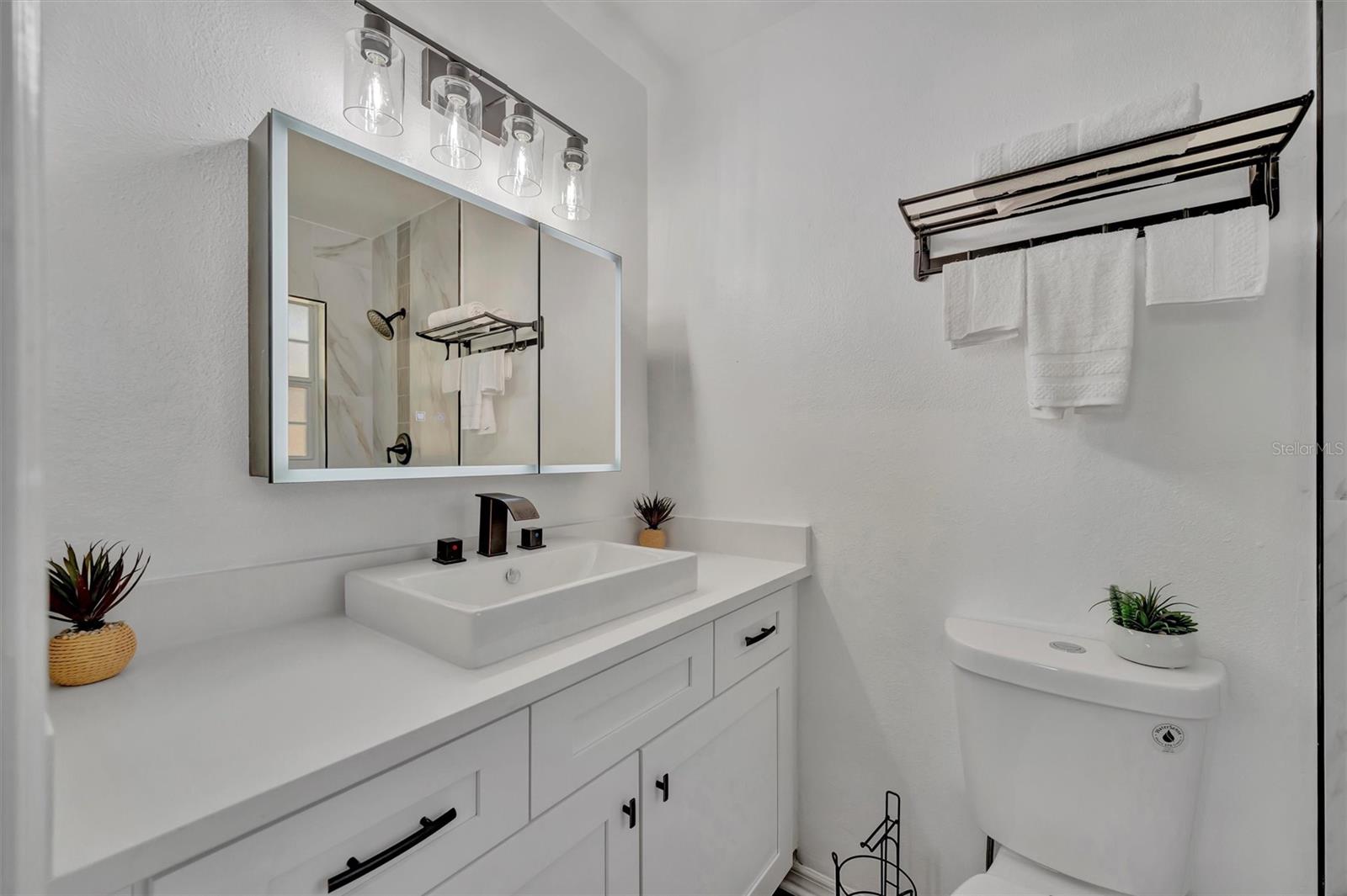 Image 30 of 59 For 6209 Flamingo Drive