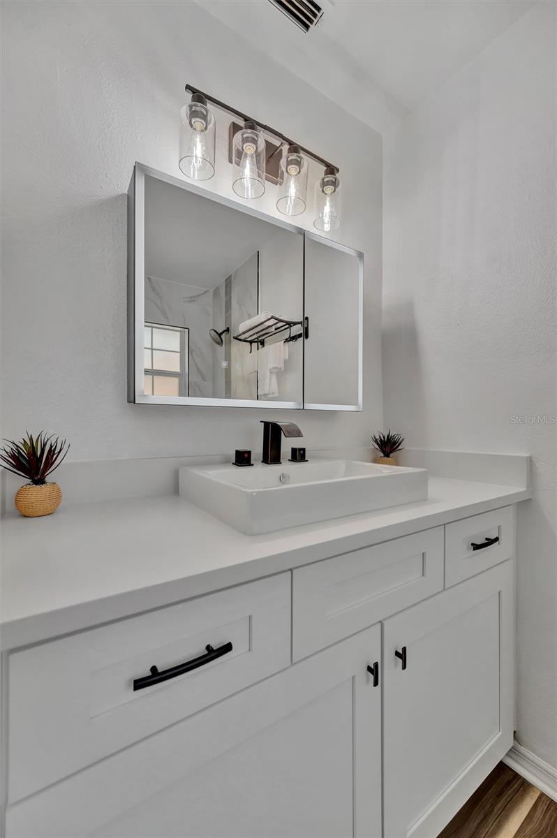 Image 33 of 59 For 6209 Flamingo Drive