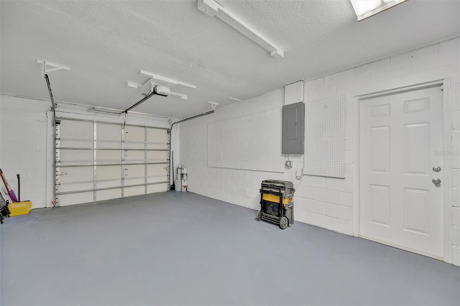 Image 41 of 59 For 6209 Flamingo Drive