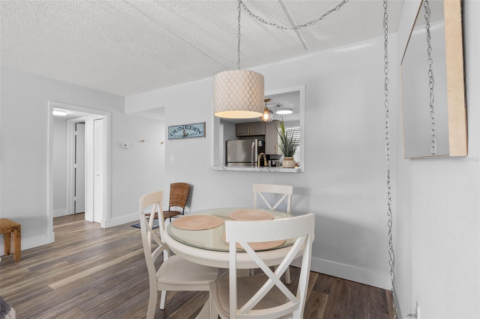 Image 11 of 42 For 464 Paula Drive 207