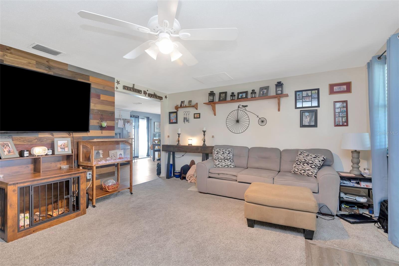 Image 9 of 27 For 10301 Orchid Drive