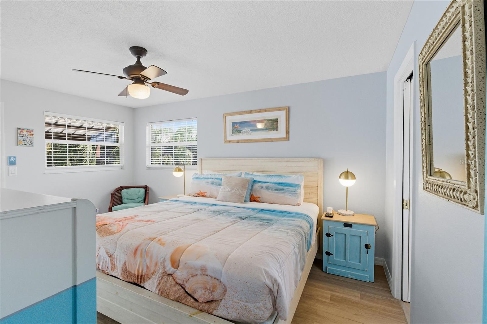 Image 33 of 76 For 206 14th Avenue