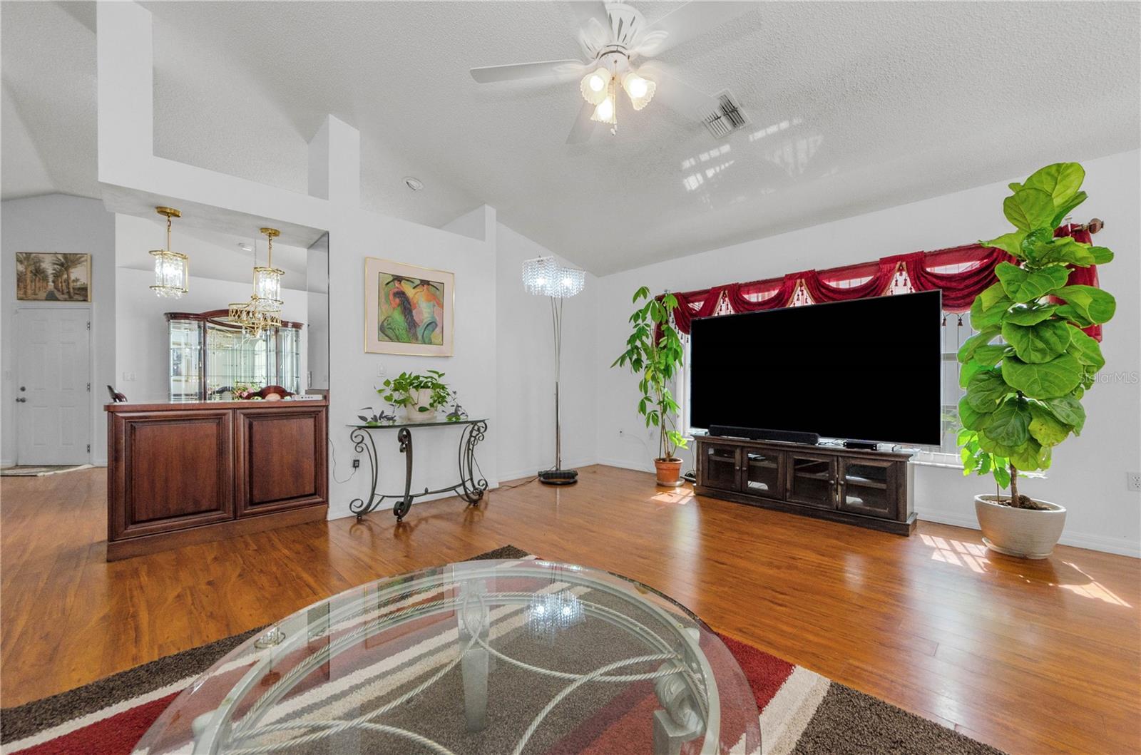 Image 15 of 33 For 10443 Casa Grande Circle