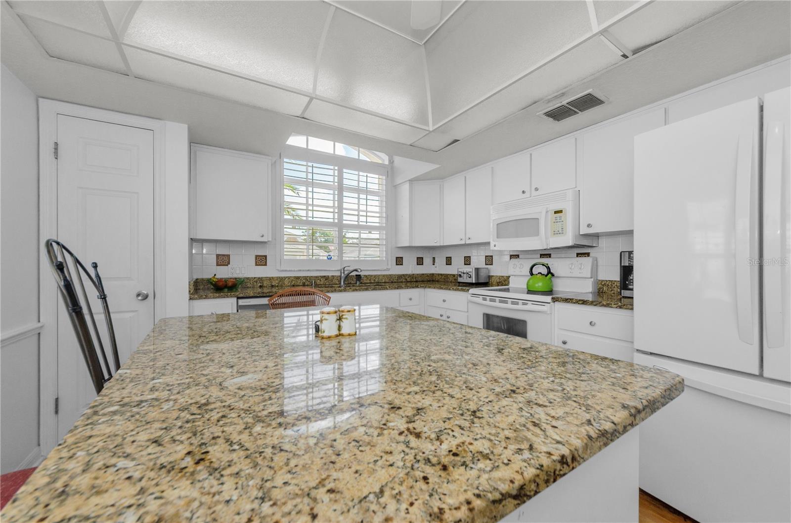 Image 18 of 33 For 10443 Casa Grande Circle