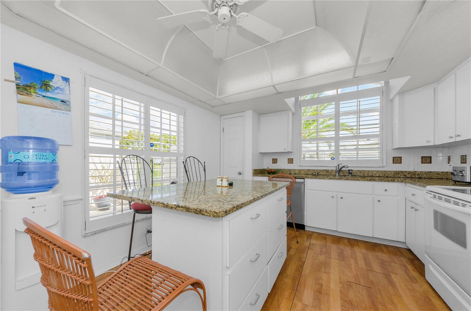 Image 5 of 33 For 10443 Casa Grande Circle