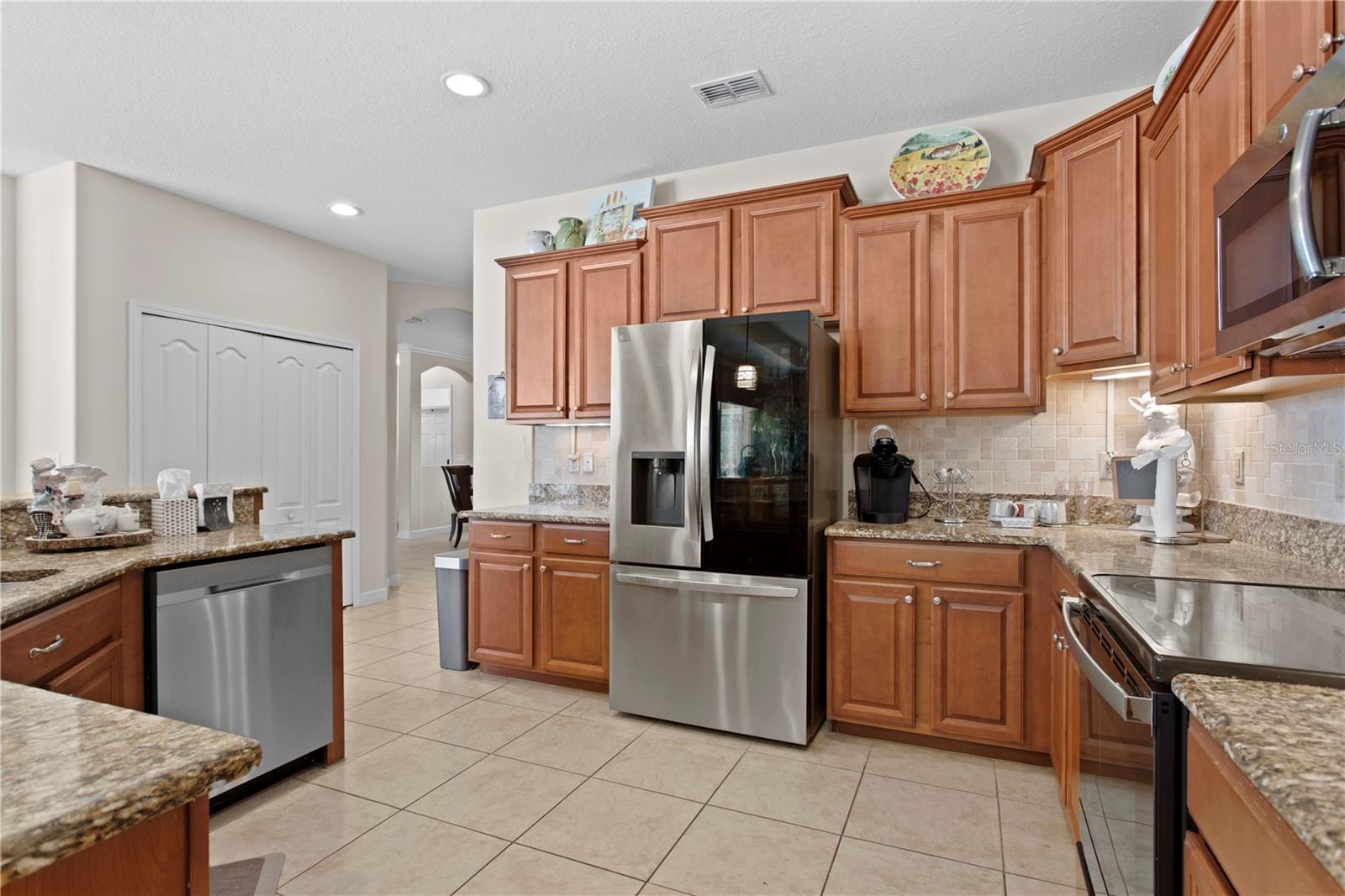 Image 16 of 49 For 20117 Blue Daze Avenue