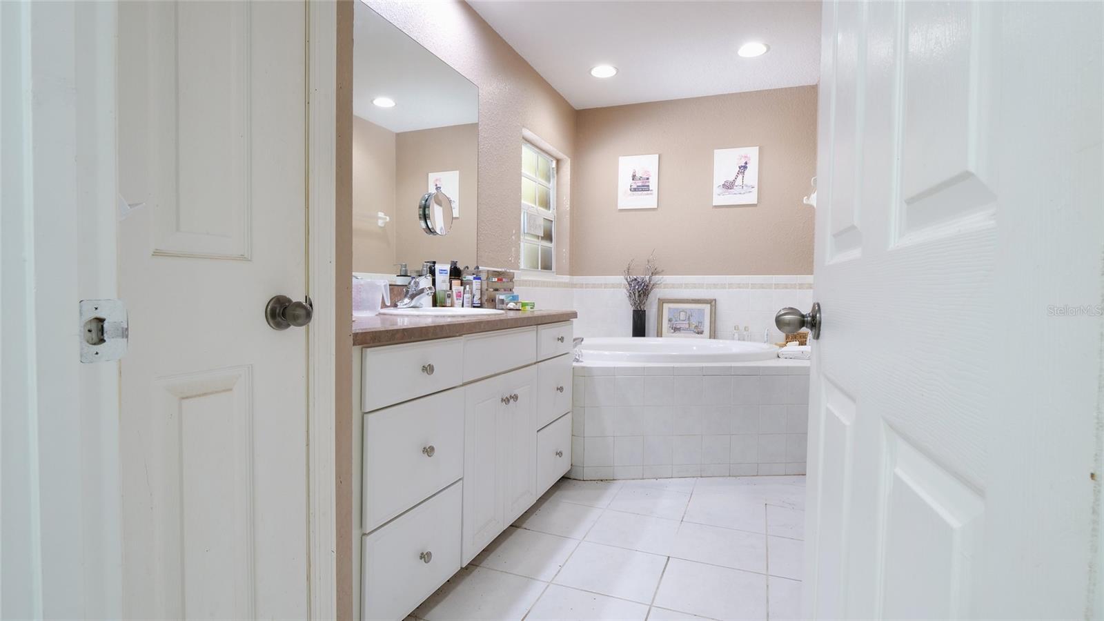 Image 10 of 16 For 2840 Cardinal Trail