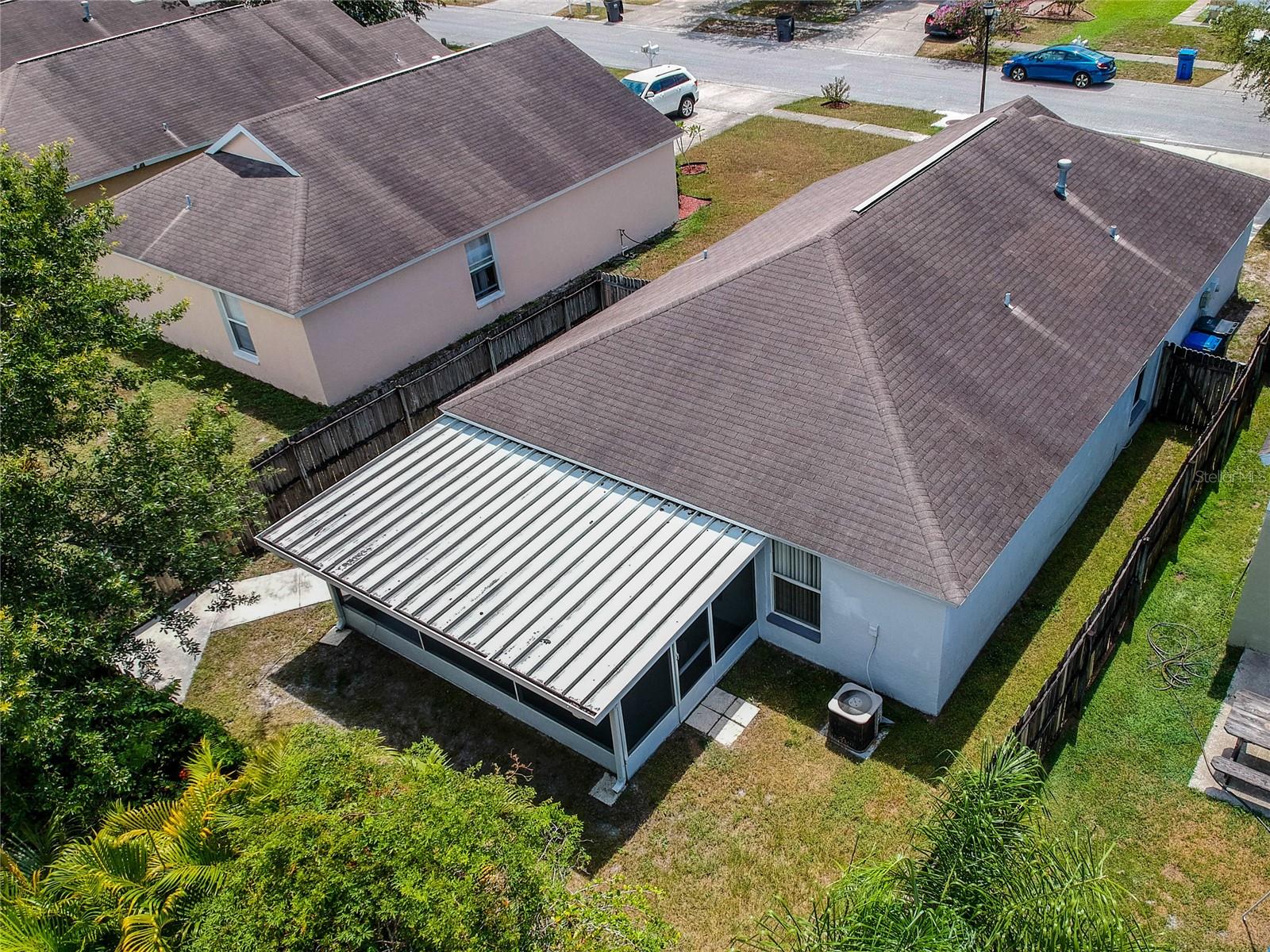 Image 3 of 22 For 13136 Carrollwood Creek Drive