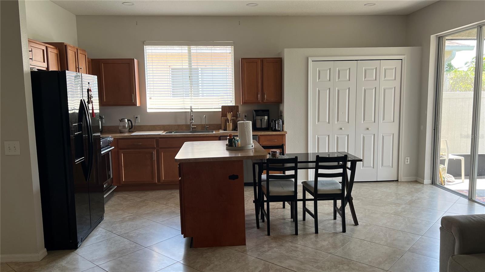 Image 10 of 27 For 3921 Stornoway Drive