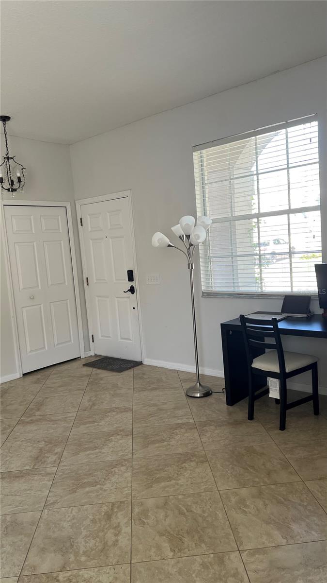 Image 6 of 27 For 3921 Stornoway Drive