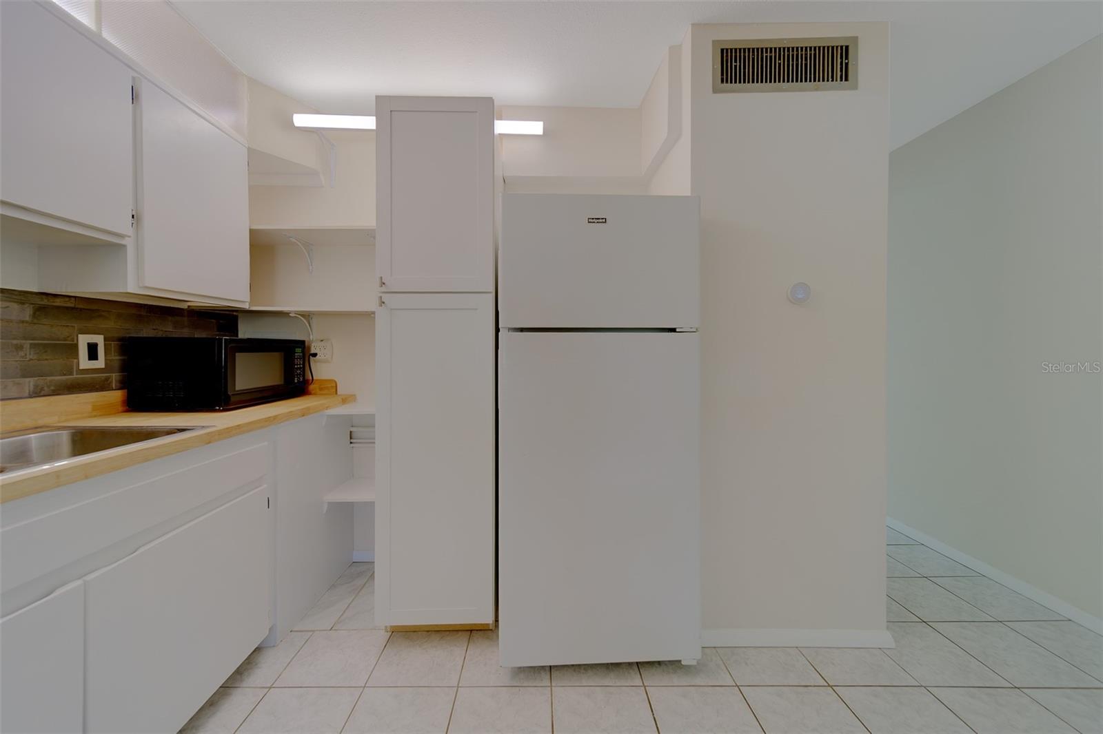 Image 10 of 25 For 2500 Harn Boulevard F12