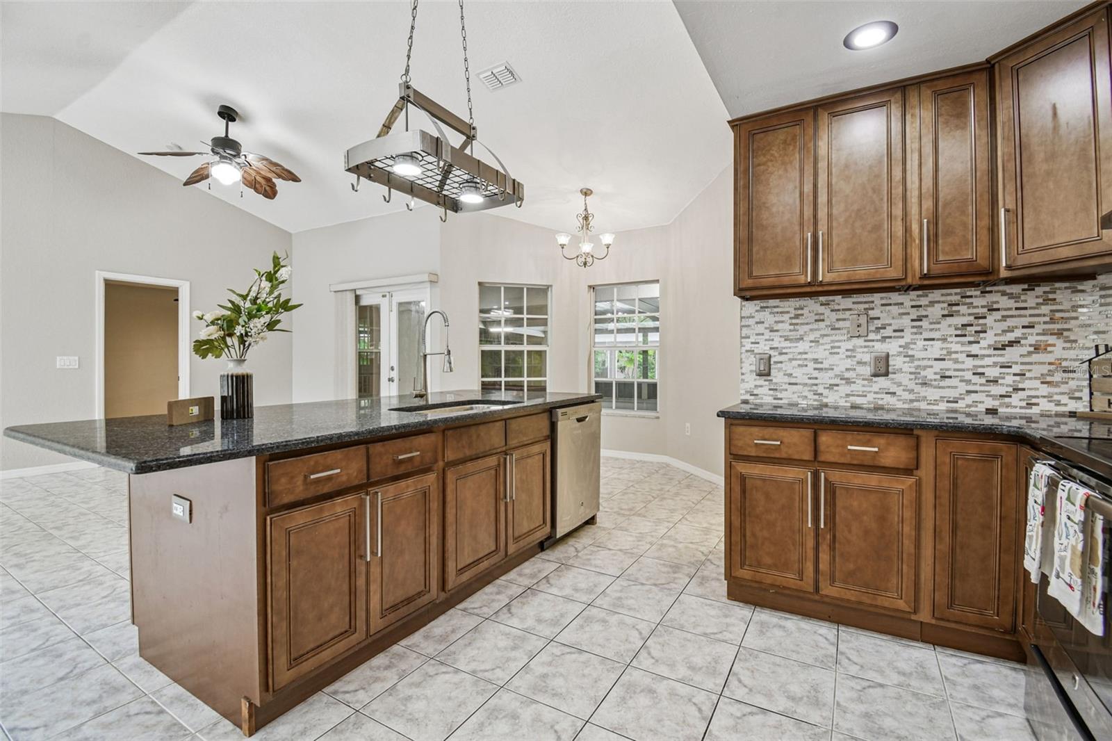 Image 12 of 94 For 5504 Bruton Road