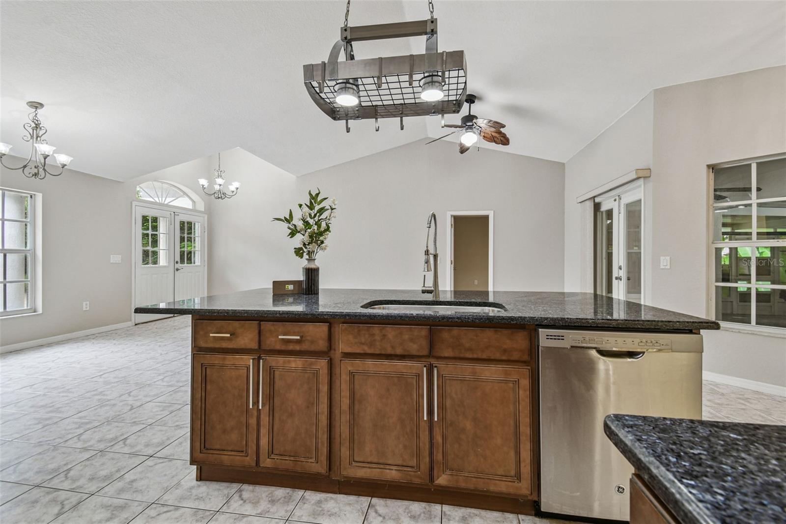 Image 13 of 94 For 5504 Bruton Road