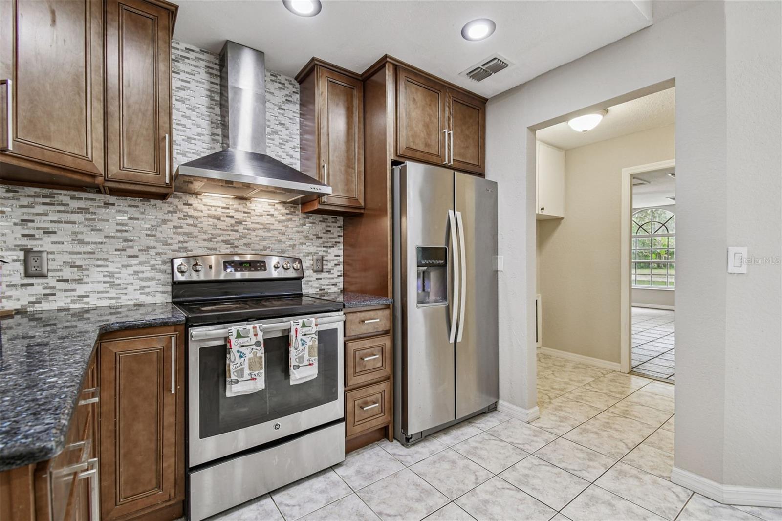 Image 14 of 94 For 5504 Bruton Road
