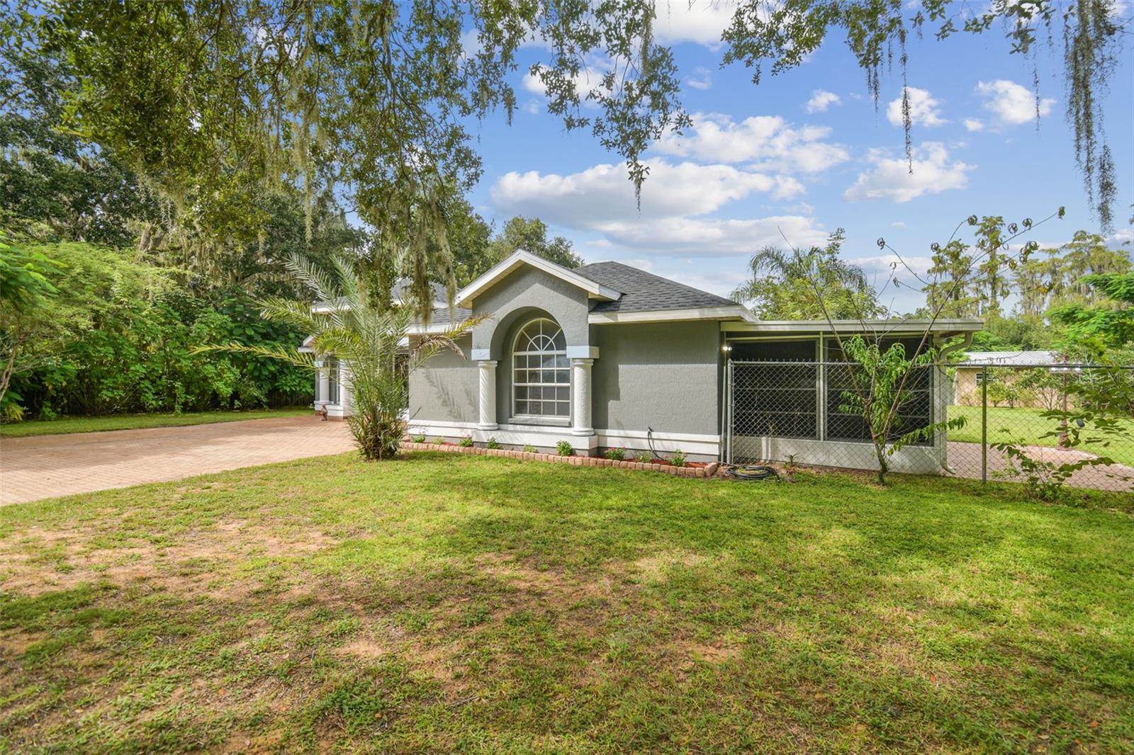 Image 4 of 94 For 5504 Bruton Road