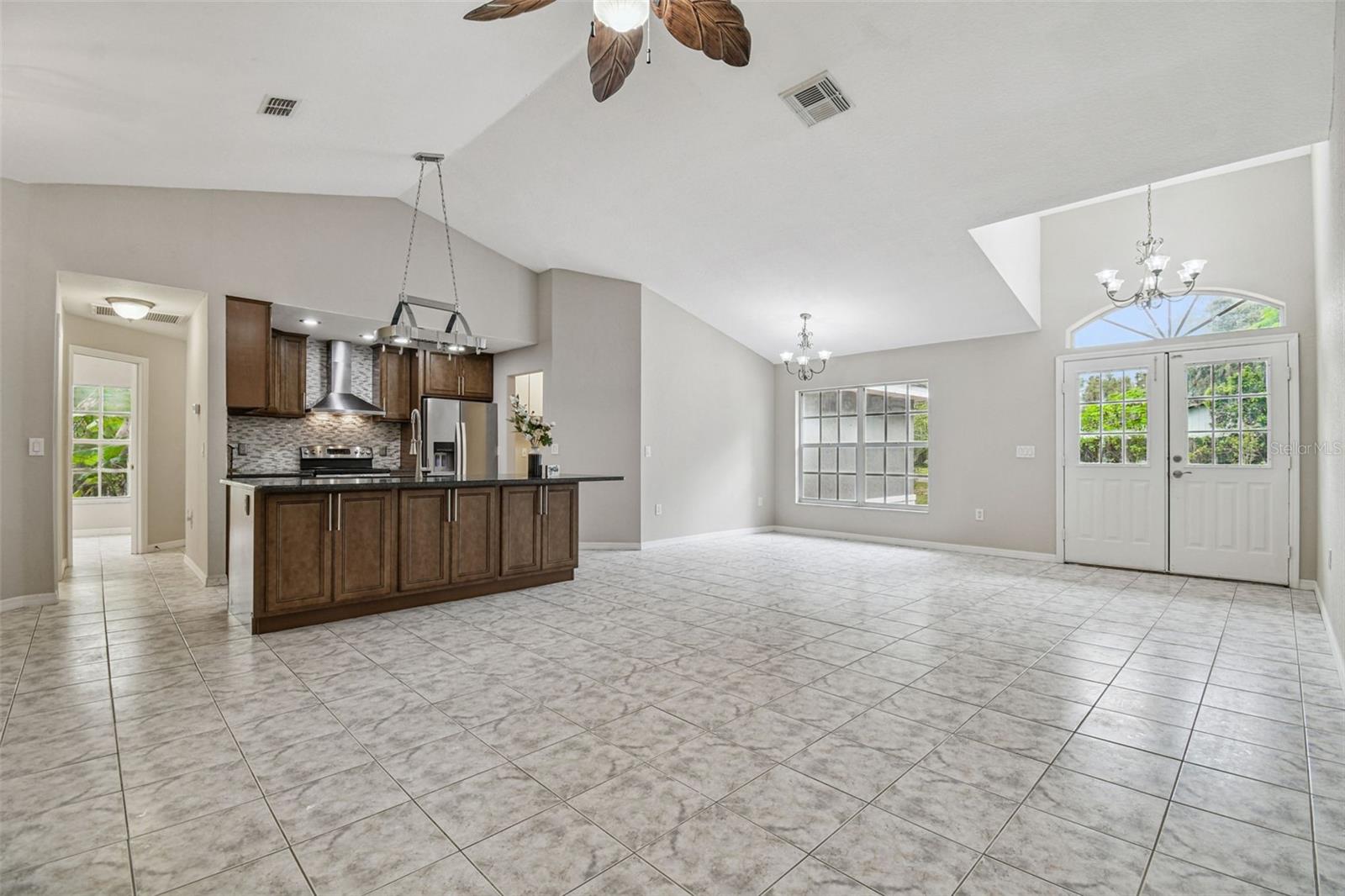 Image 7 of 94 For 5504 Bruton Road