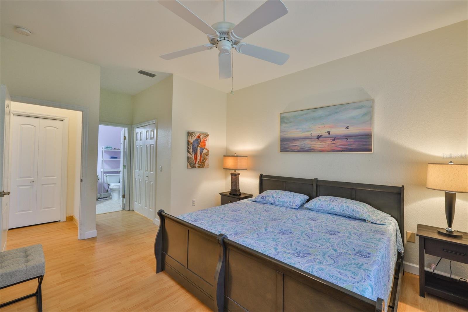 Image 21 of 61 For 2050 Sifield Greens Way 19