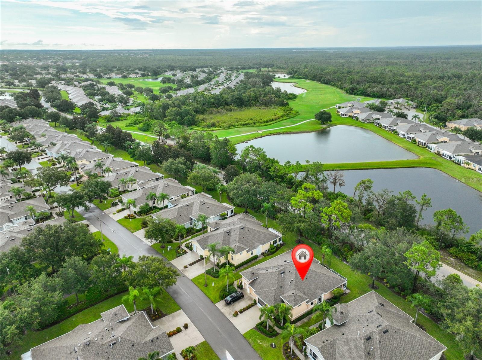 Image 4 of 61 For 2050 Sifield Greens Way 19