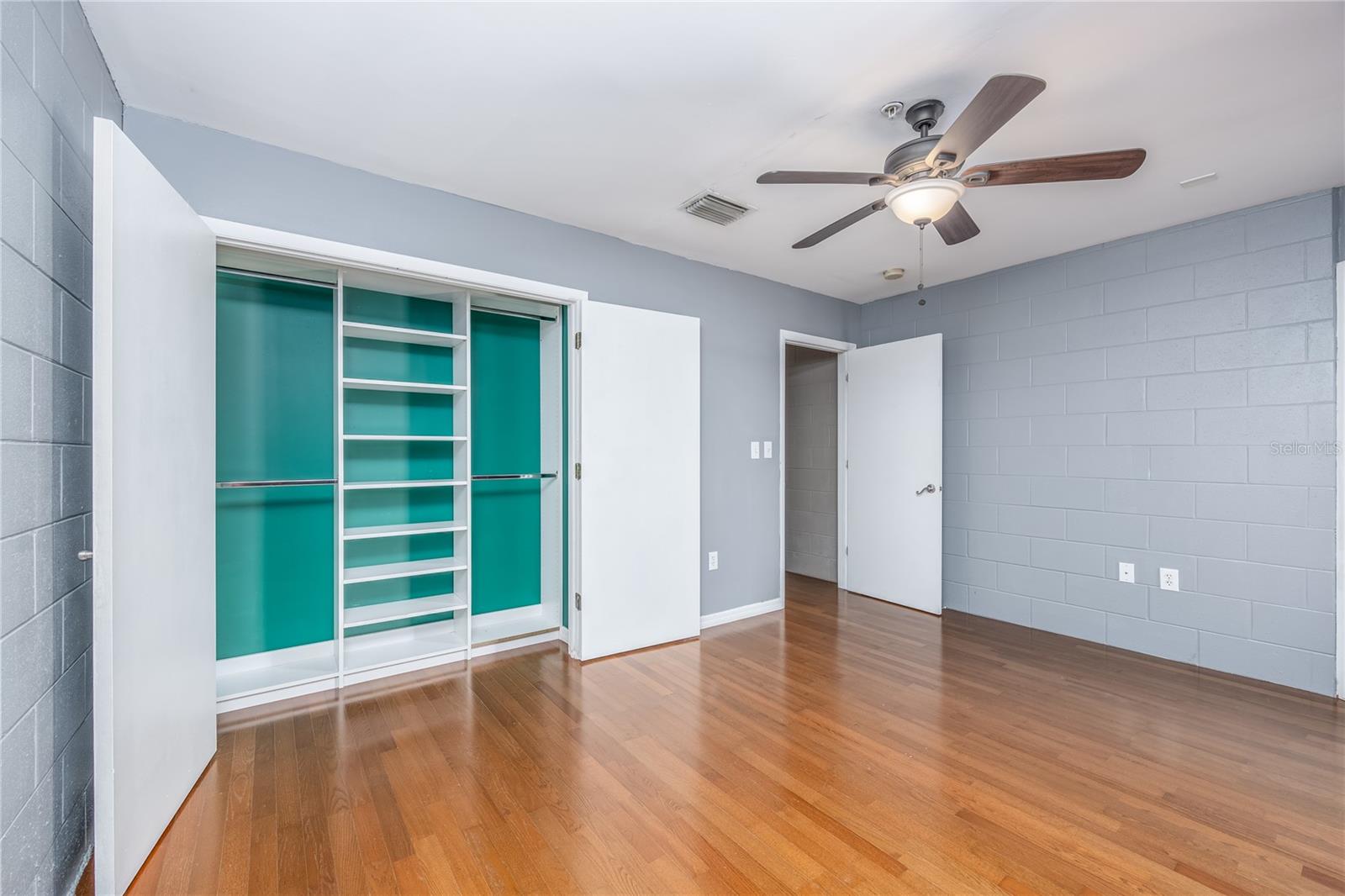 Image 17 of 29 For 1615 5th Avenue 1