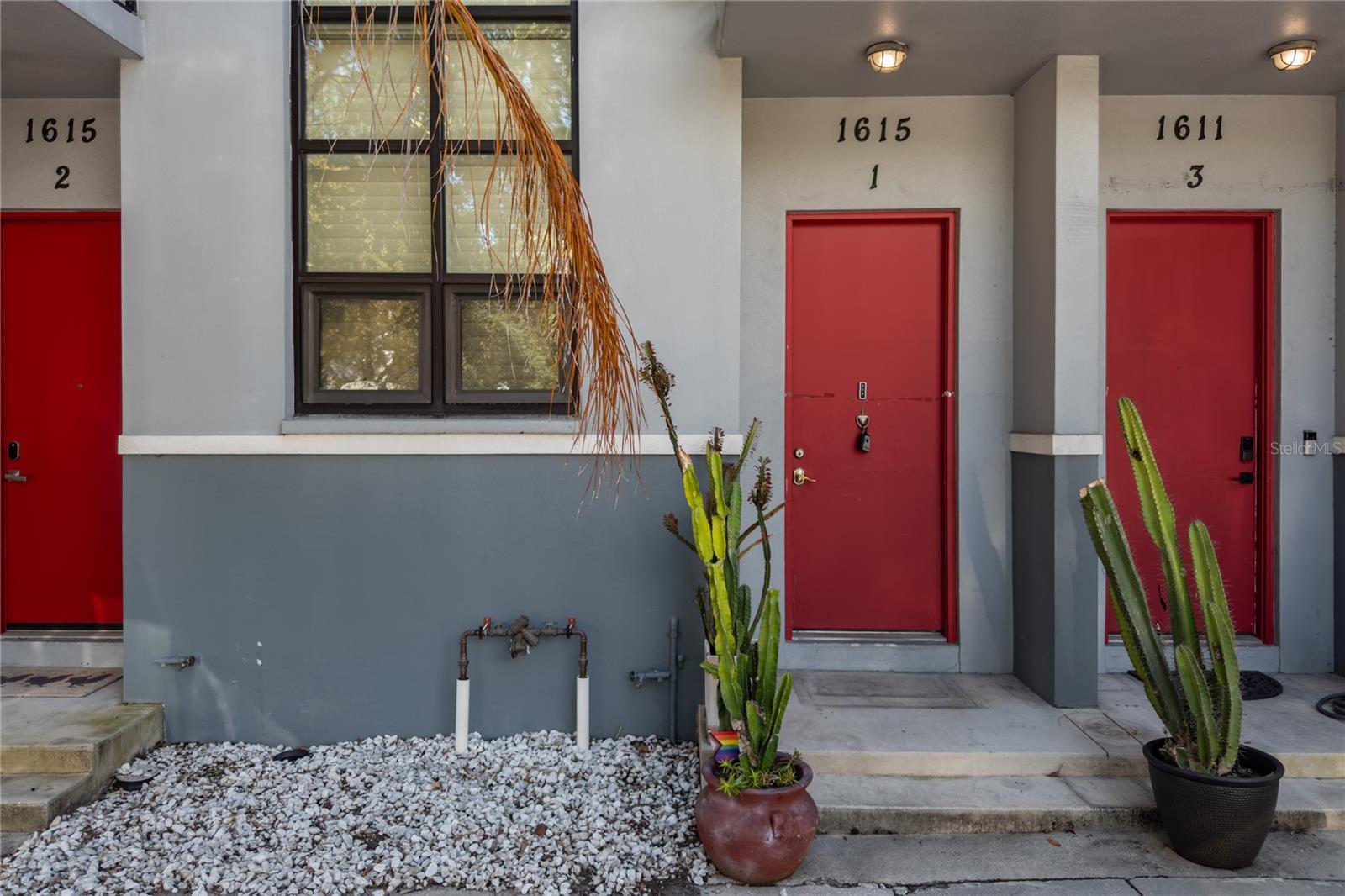 Image 2 of 29 For 1615 5th Avenue 1