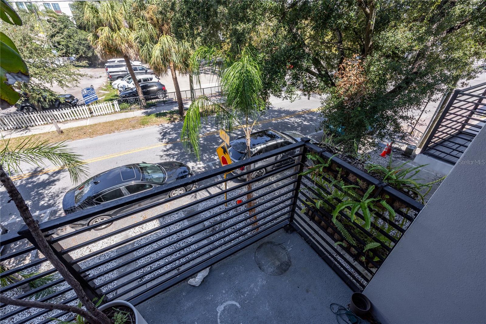 Image 20 of 29 For 1615 5th Avenue 1