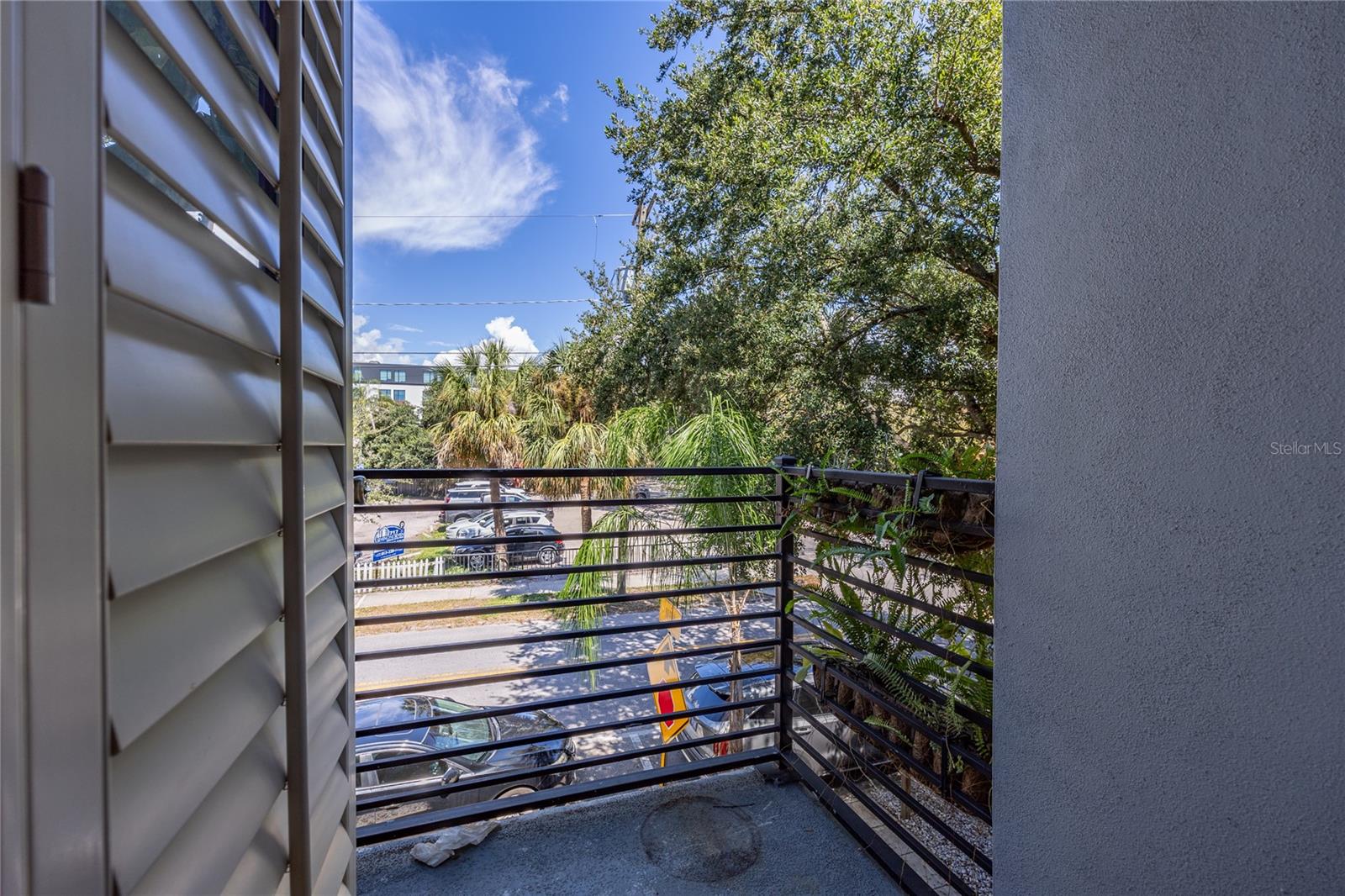 Image 21 of 29 For 1615 5th Avenue 1