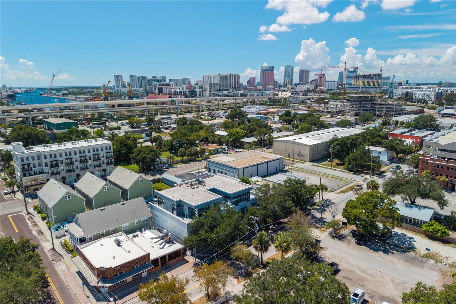 Image 28 of 29 For 1615 5th Avenue 1