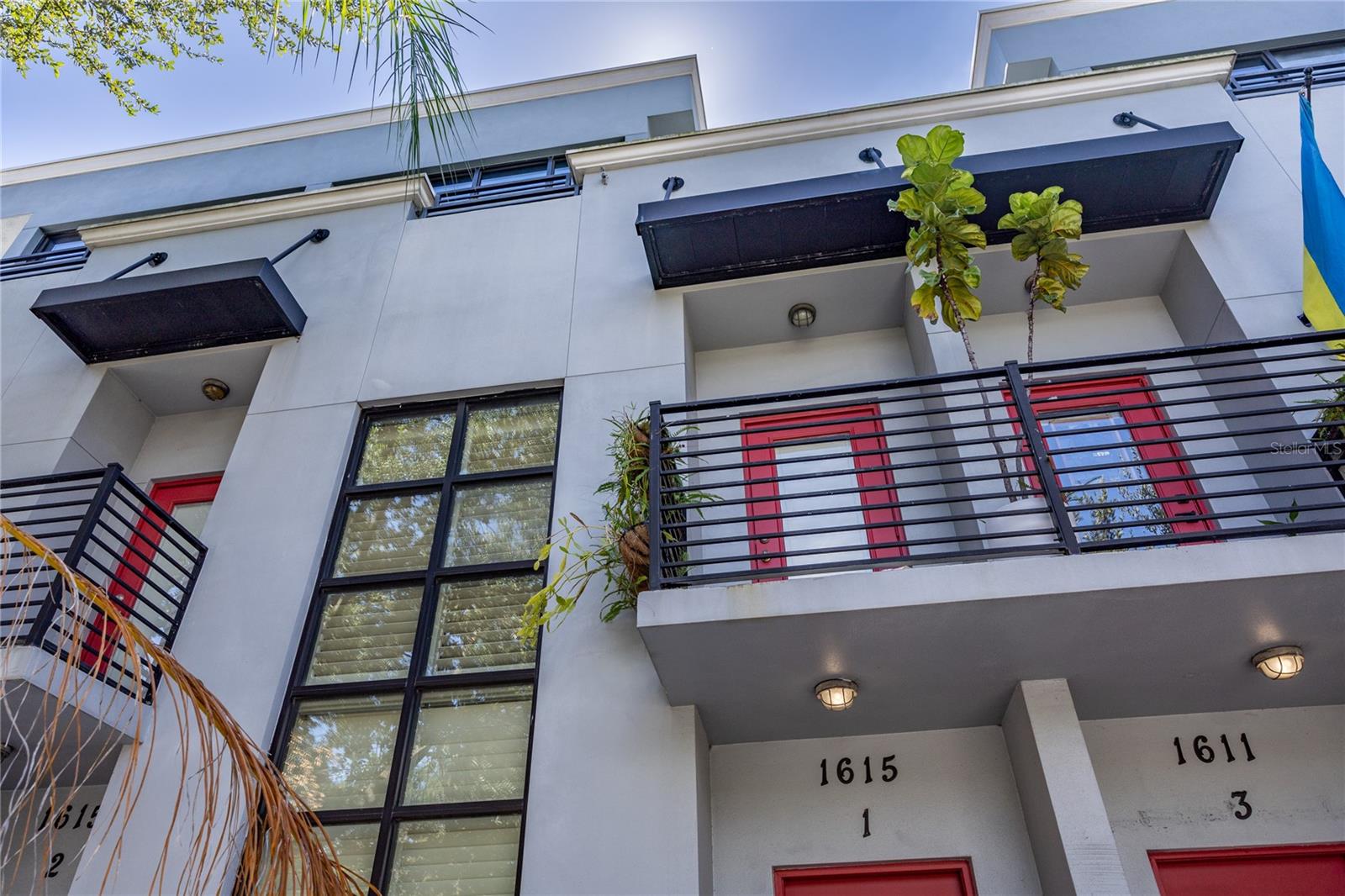 Image 3 of 29 For 1615 5th Avenue 1