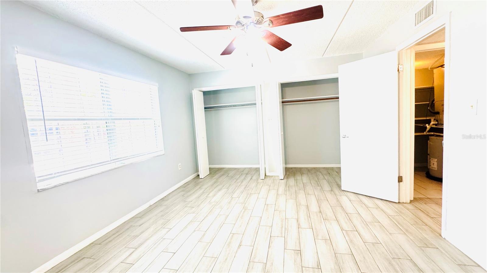 Image 16 of 19 For 4702 Michael Court 143